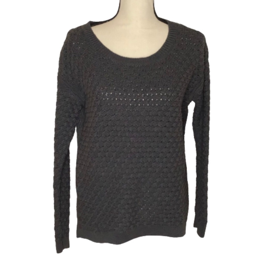 Old Navy Gray Round Neck Teardrop Knit Sweater Small